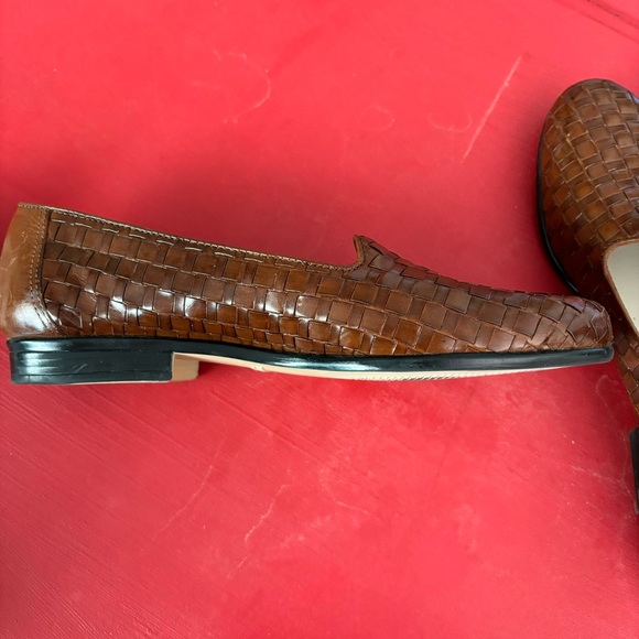 Trotters shoes, size 6N,  great condition, very nice for dress or casual. - Picture 6 of 12